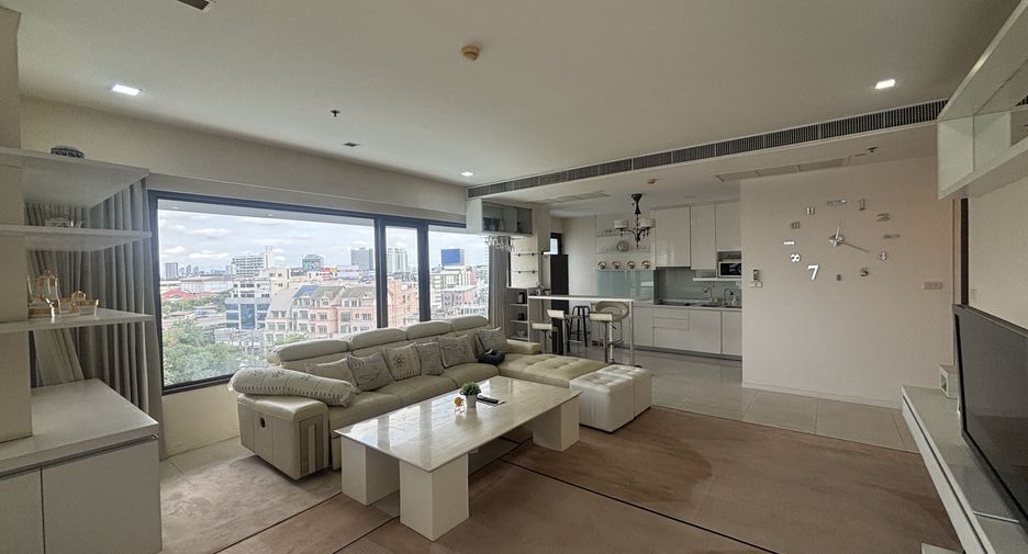 For sale 2 bedrooms condo in Sathon, Bangkok