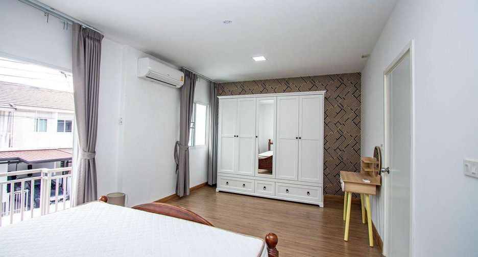 For rent 3 ベッドルーム house in San Kamphaeng, Chiang Mai