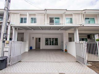 For rent 3 ベッドルーム house in San Kamphaeng, Chiang Mai