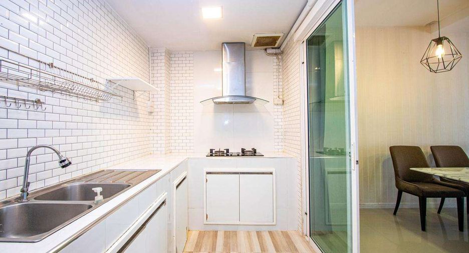 For rent 3 ベッドルーム house in San Kamphaeng, Chiang Mai