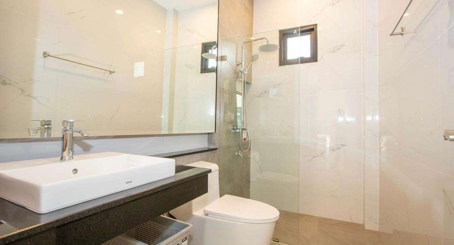 For rent 3 ベッドルーム house in Saraphi, Chiang Mai