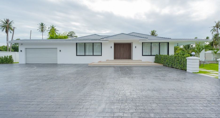 For sale 5 ベッドルーム house in Bang Lamung, Chonburi