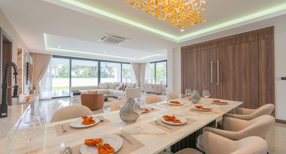 For sale 5 ベッドルーム house in Bang Lamung, Chonburi