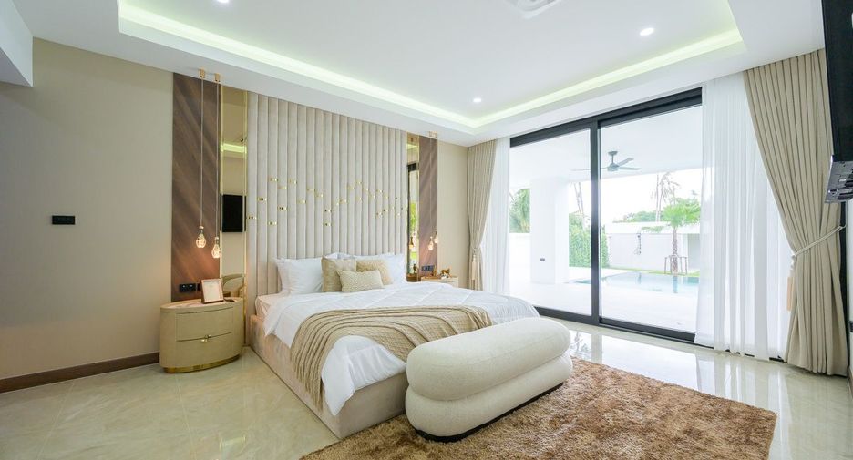 For sale 5 ベッドルーム house in Bang Lamung, Chonburi