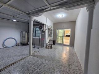 For rent 2 bedrooms townhouse in Bang Lamung, Chonburi