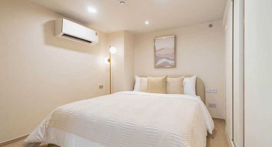 For rent 1 bed condo in Bang Rak, Bangkok