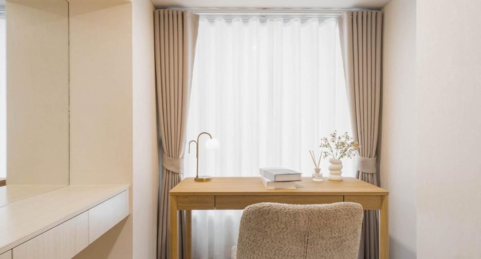 For rent 1 bed condo in Bang Rak, Bangkok