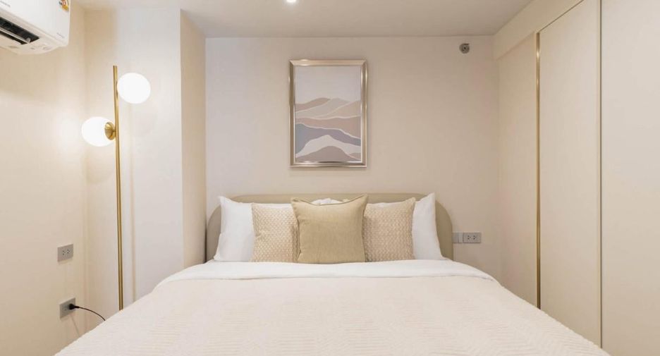 For rent 1 bed condo in Bang Rak, Bangkok