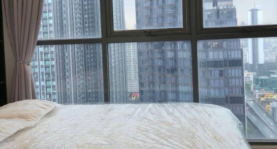 For sale 1 bed condo in Huai Khwang, Bangkok
