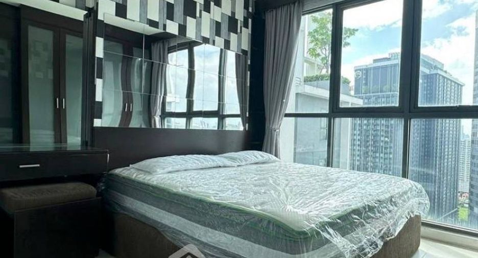 For sale 1 bed condo in Huai Khwang, Bangkok