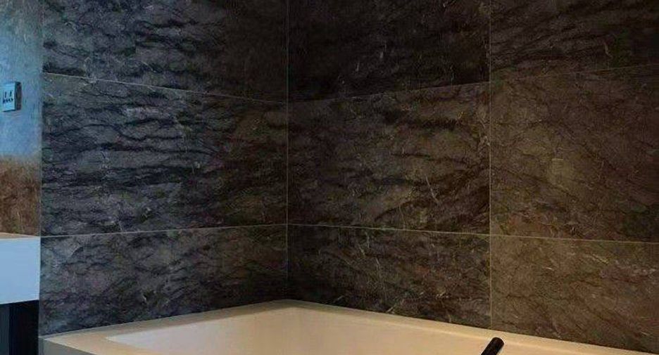 For sale 1 bed condo in Khlong San, Bangkok