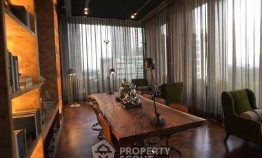 For sale 2 bedrooms condo in Phaya Thai, Bangkok