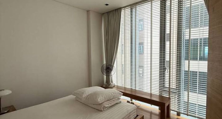 For sale 2 bedrooms condo in Sathon, Bangkok
