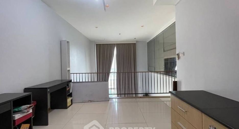 Wohnung zum Kauf mit 2 Zimmer in Sathon, Bangkok