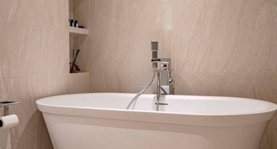 For sale 1 bed condo in Sathon, Bangkok