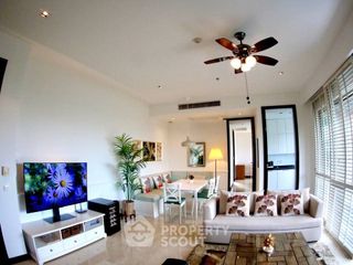 For rent 2 bedrooms condo in Yan Nawa, Bangkok