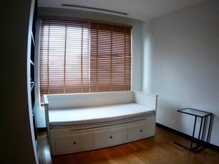 For rent 2 bedrooms condo in Yan Nawa, Bangkok