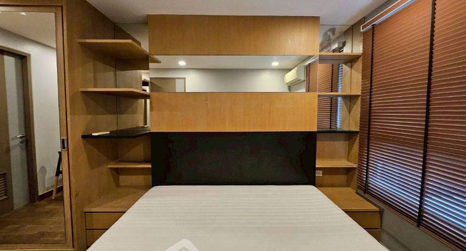 For rent 1 bed condo in Khlong Toei, Bangkok