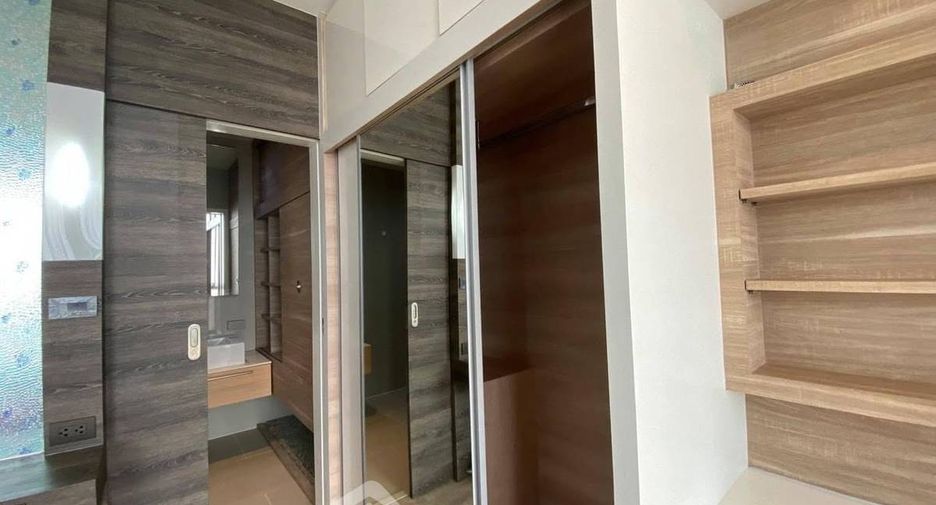 For rent 2 ベッドルーム condo in Chatuchak, Bangkok