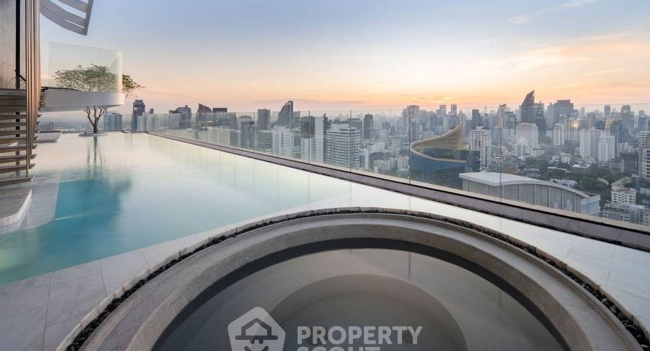 For rent 1 bed condo in Watthana, Bangkok