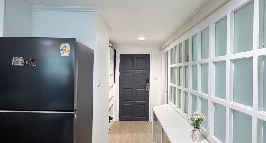 Condo en alquiler de 2 habitaciones en Sathon, Bangkok