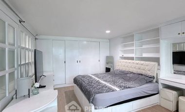 Condo en alquiler de 2 habitaciones en Sathon, Bangkok