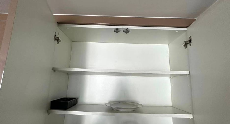 Condo en alquiler de 1 habitaciones en Khlong Toei, Bangkok