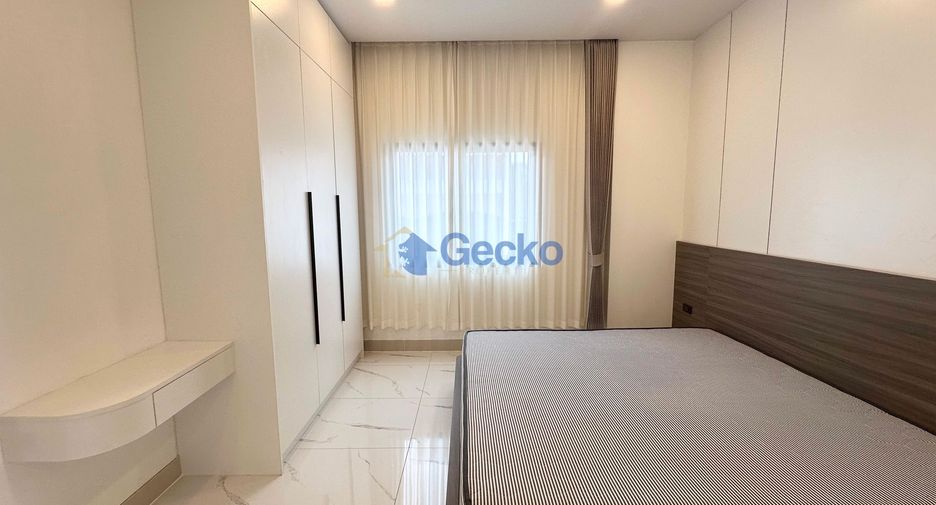 Haus zur Miete mit 5 Zimmer in Bang Lamung, Chonburi