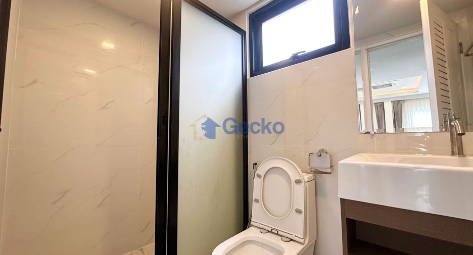 Haus zur Miete mit 5 Zimmer in Bang Lamung, Chonburi