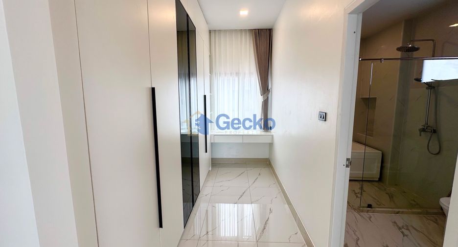 Haus zur Miete mit 5 Zimmer in Bang Lamung, Chonburi