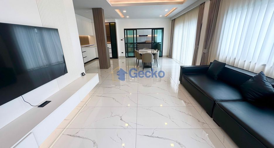 Haus zur Miete mit 5 Zimmer in Bang Lamung, Chonburi