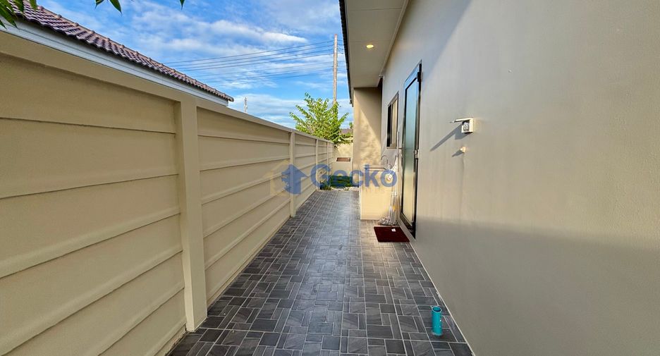 For sale 3 bedrooms house in Bang Lamung, Chonburi
