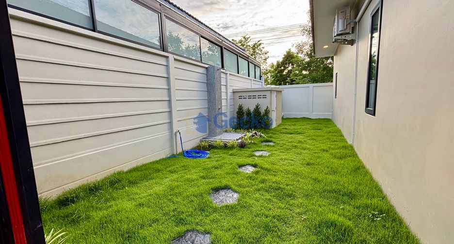 For sale 3 bedrooms house in Bang Lamung, Chonburi