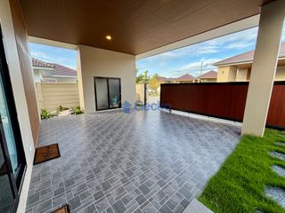 For sale 3 bedrooms house in Bang Lamung, Chonburi