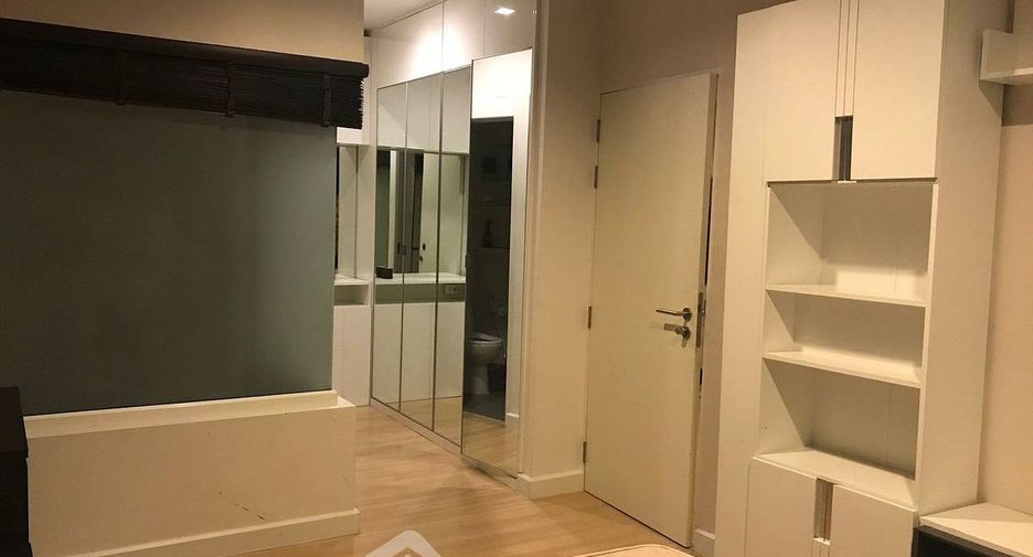 For rent 1 Beds condo in Sathon, Bangkok