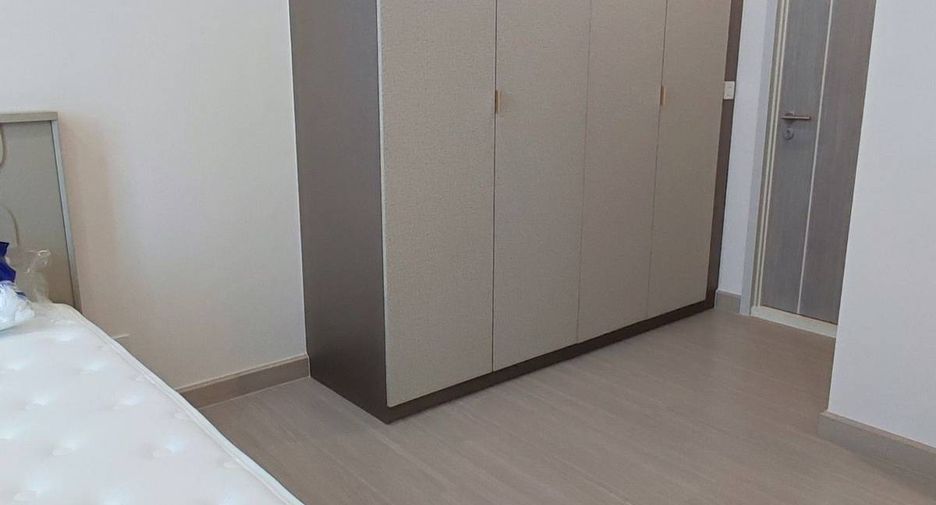 For rent 1 bed condo in Bang Rak, Bangkok