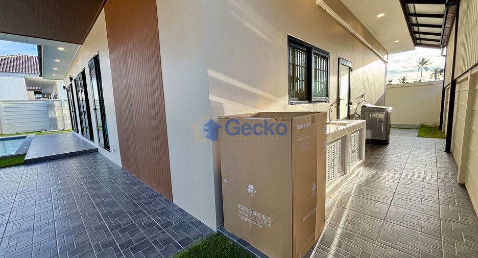 For rent 3 bedrooms house in Bang Lamung, Chonburi