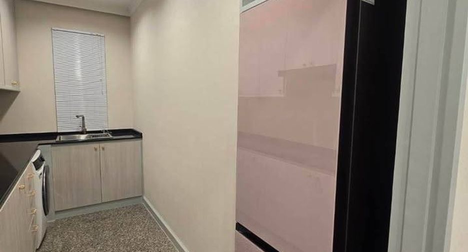 For rent 1 bed condo in Khlong San, Bangkok