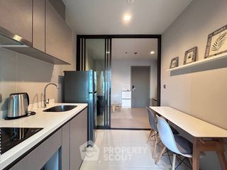 For rent 1 bed condo in Huai Khwang, Bangkok