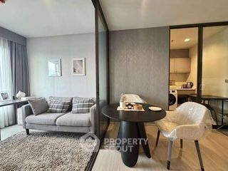 For rent 1 bed condo in Huai Khwang, Bangkok
