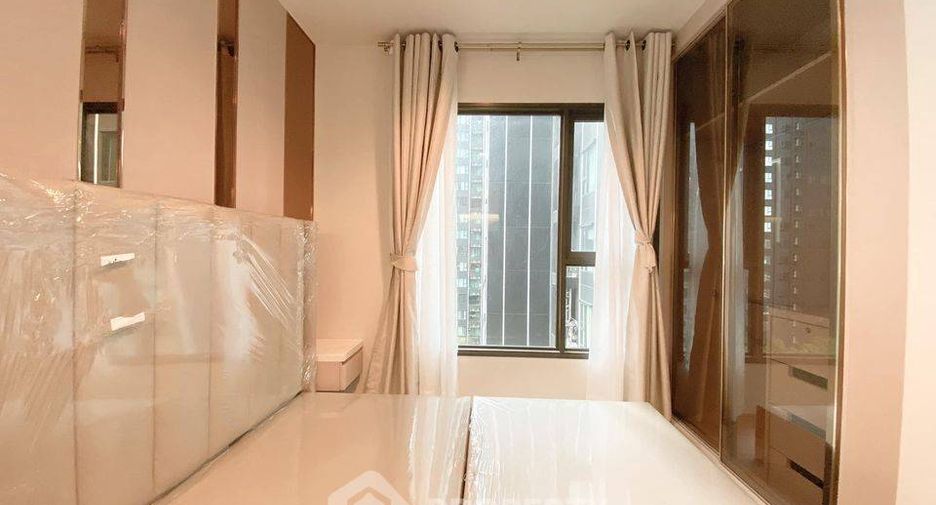 Wohnung zur Miete mit 1 Zimmer in Huai Khwang, Bangkok