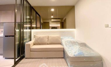 For rent 1 bed condo in Huai Khwang, Bangkok