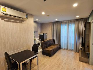 Condo en alquiler de 2 habitaciones en Thon Buri, Bangkok