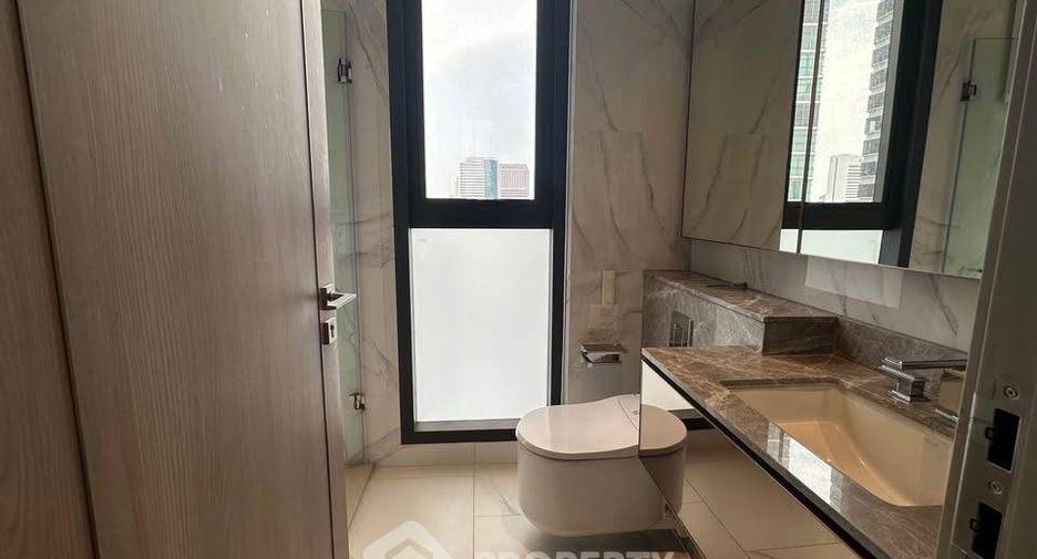 For rent 1 bed condo in Sathon, Bangkok