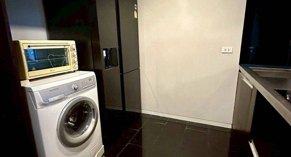 Wohnung zur Miete mit 2 Zimmer in Watthana, Bangkok