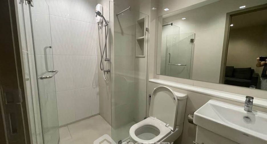 Wohnung zur Miete mit 1 Zimmer in Huai Khwang, Bangkok