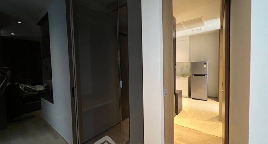 For rent 1 bed condo in Bang Rak, Bangkok