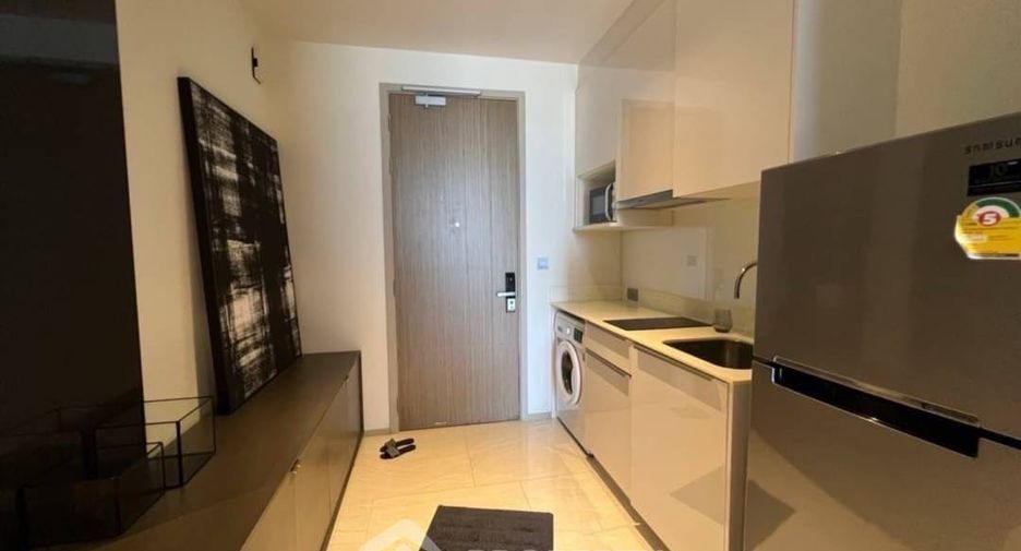For rent 1 bed condo in Bang Rak, Bangkok