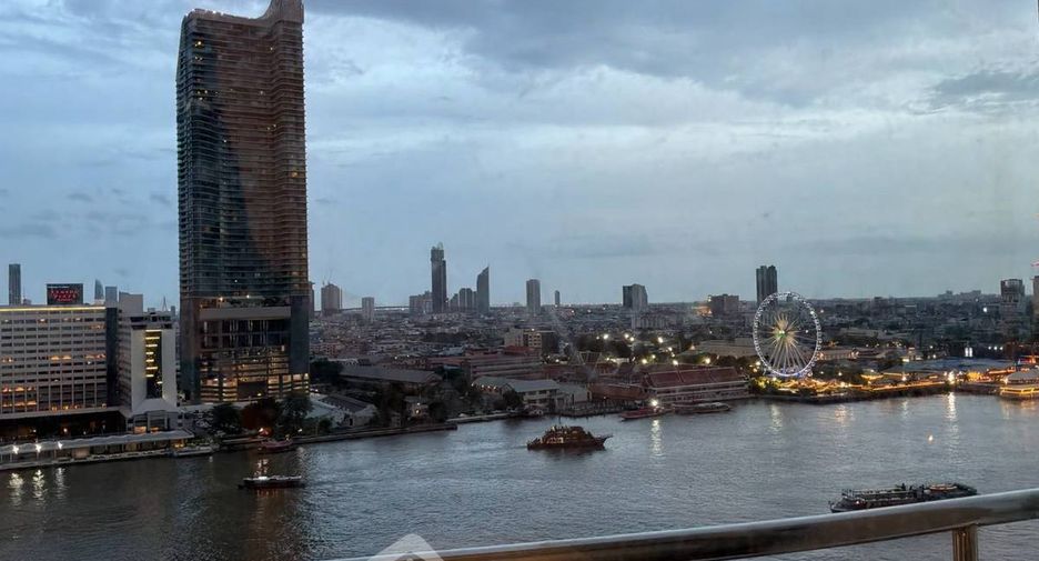 Condo en alquiler de 2 habitaciones en Khlong San, Bangkok