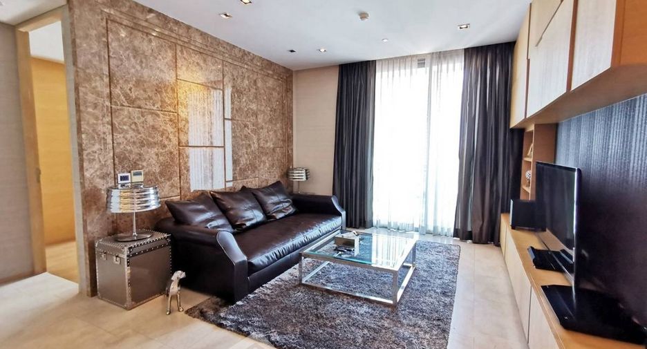 For rent 2 bedrooms condo in Sathon, Bangkok